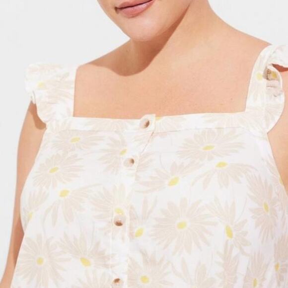 New with tags Torrid Daisy Double Gauze Ruffle Button
Front Tank Top - Picture 3 of 11